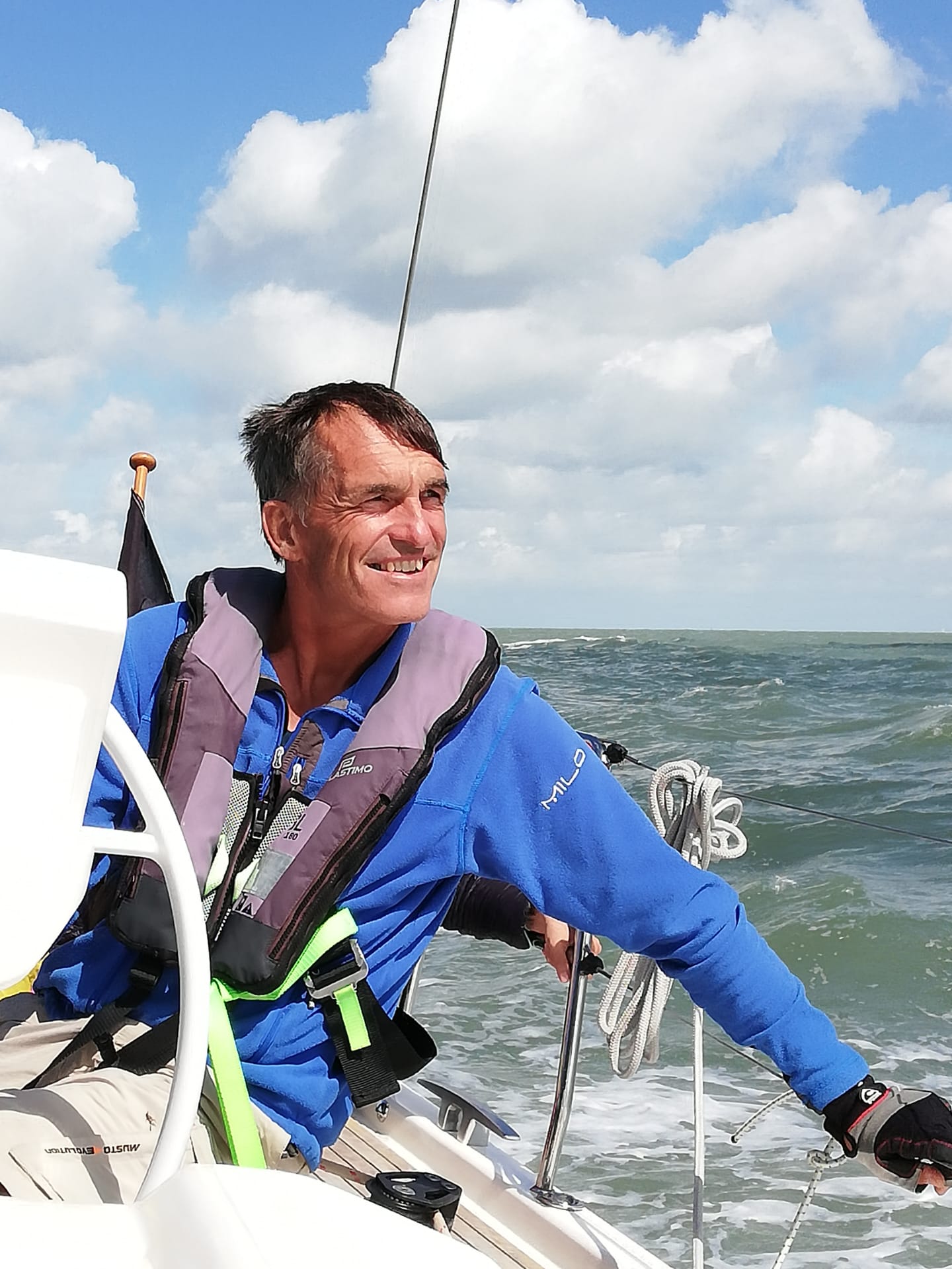 Skipper Didier Fun sail Events teambuilding and initiation fleet & confort magic sailing trip baptism